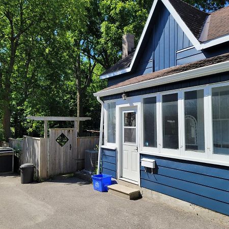Healven Villa Barrie Exterior photo